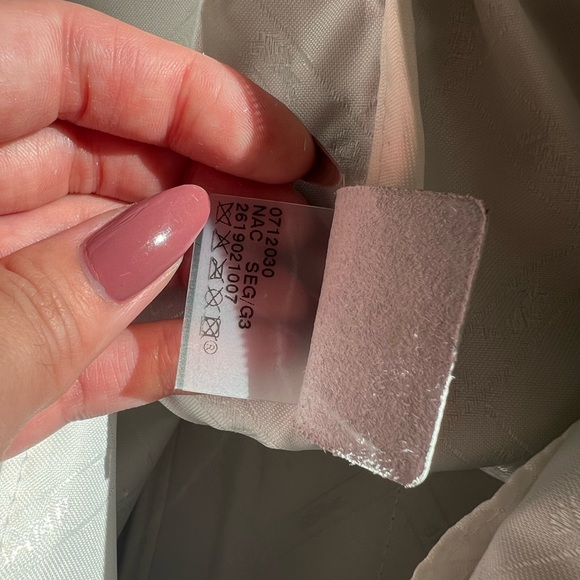 Longchamp White Leather Le Pliage Tote Bag - Picture 11 of 16